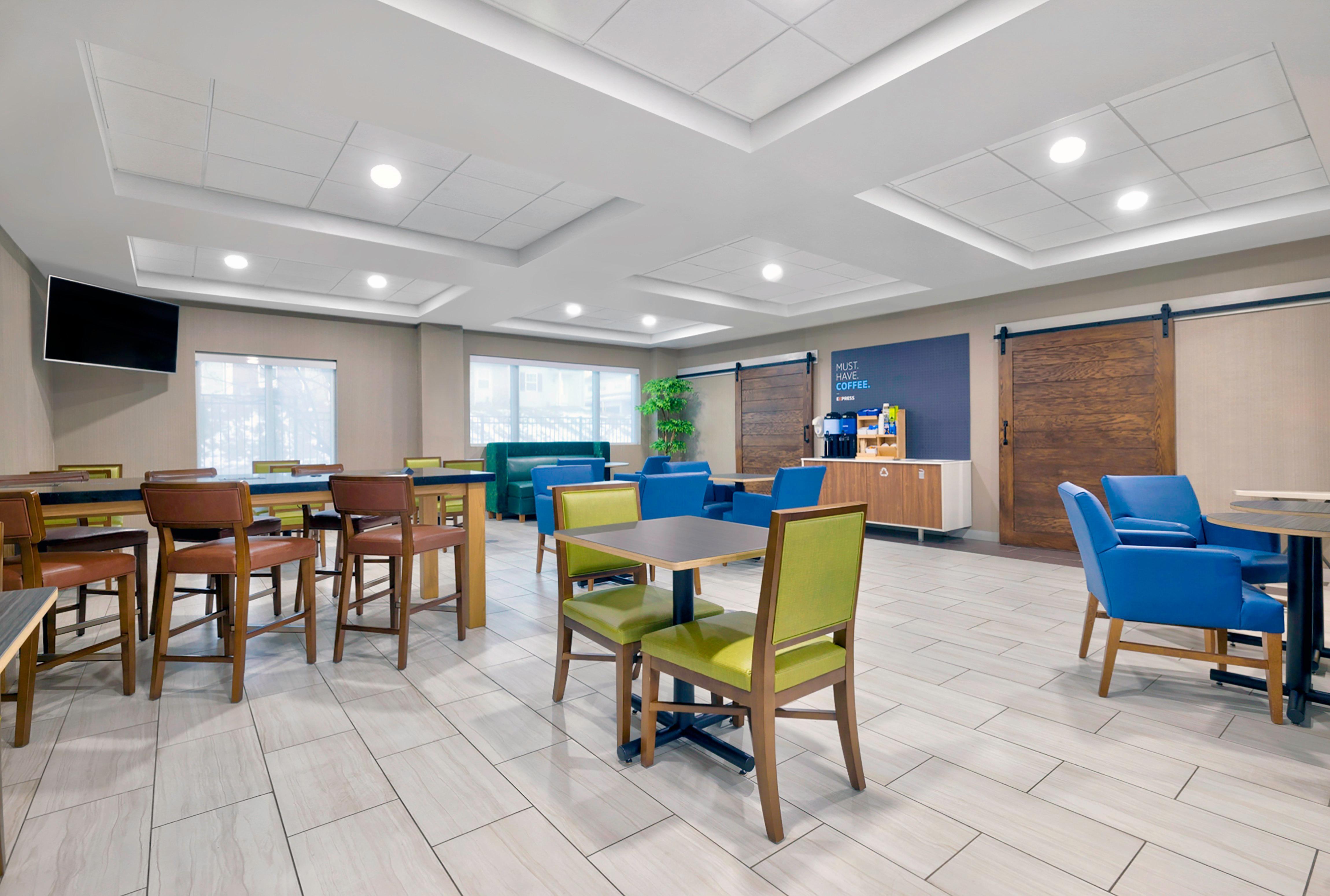 Holiday Inn Express Hotel & Suites Kansas City - Grandview By Ihg Екстериор снимка