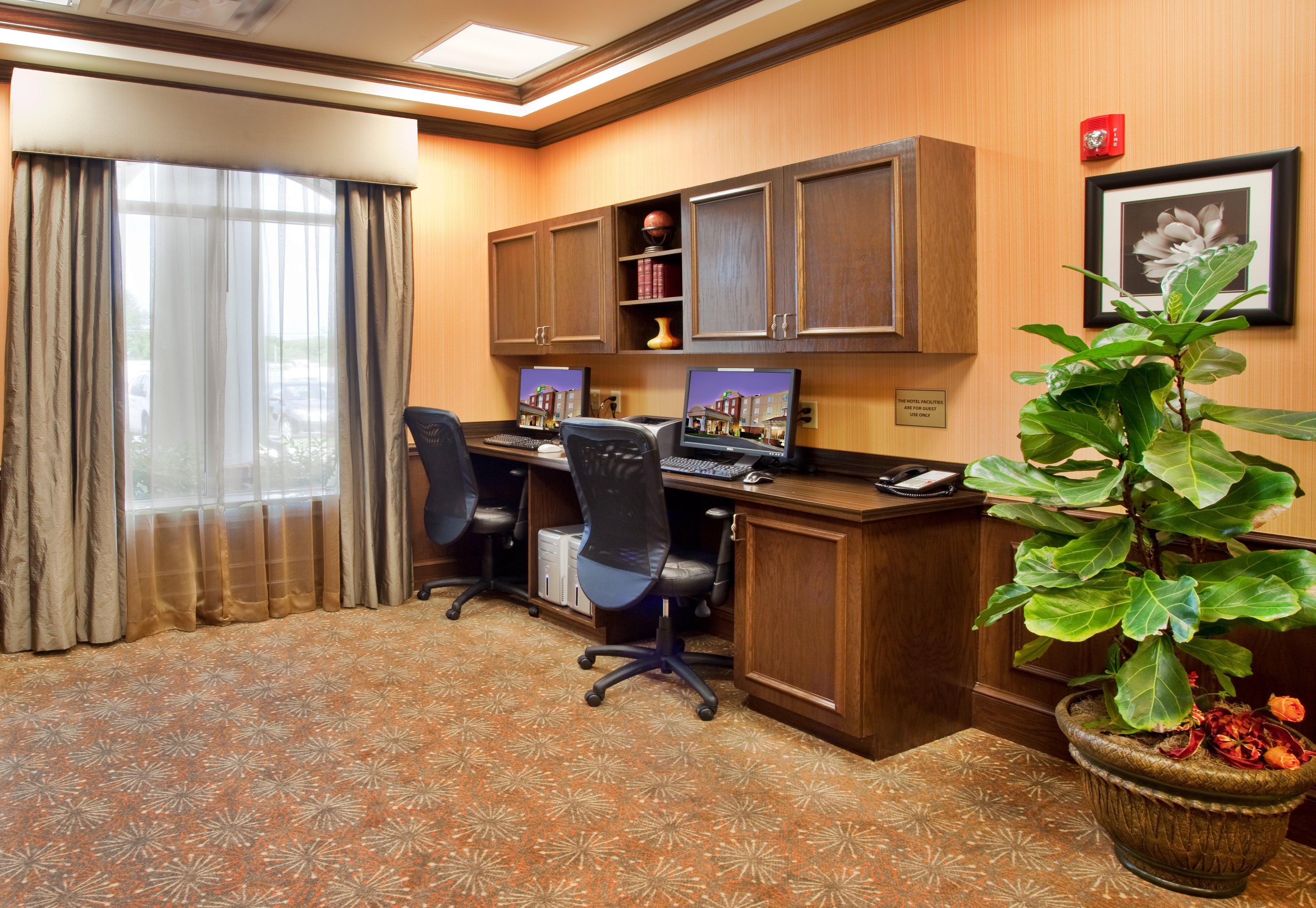 Holiday Inn Express Hotel & Suites Kansas City - Grandview By Ihg Екстериор снимка
