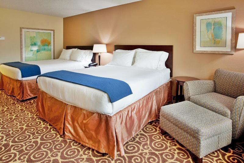 Holiday Inn Express Hotel & Suites Kansas City - Grandview By Ihg Екстериор снимка